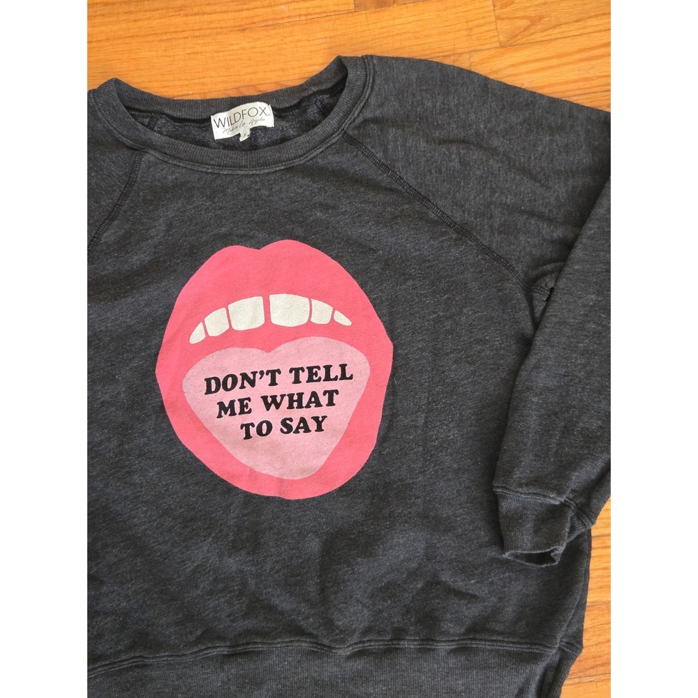 Wildfox "Dont Tell Me What To Say" Pink Lips Tongue Graphic Sweatshirt Women's - Picture 2 of 4